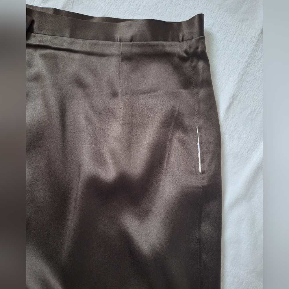 DOLCE& GABBANA Classic Black Pencil Skirt - Picture 9 of 10